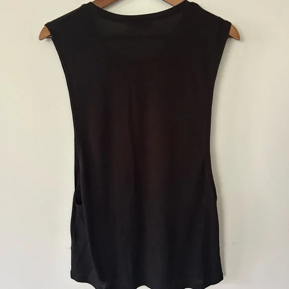 Starling Black Graphic Print Muscle Tee, Preloved, Size Med - Picture 4 of 5